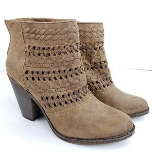 Fergalicious Wanderer Womens 9M Brown Woven Ankle Bootie Chunky Block Heel Boots